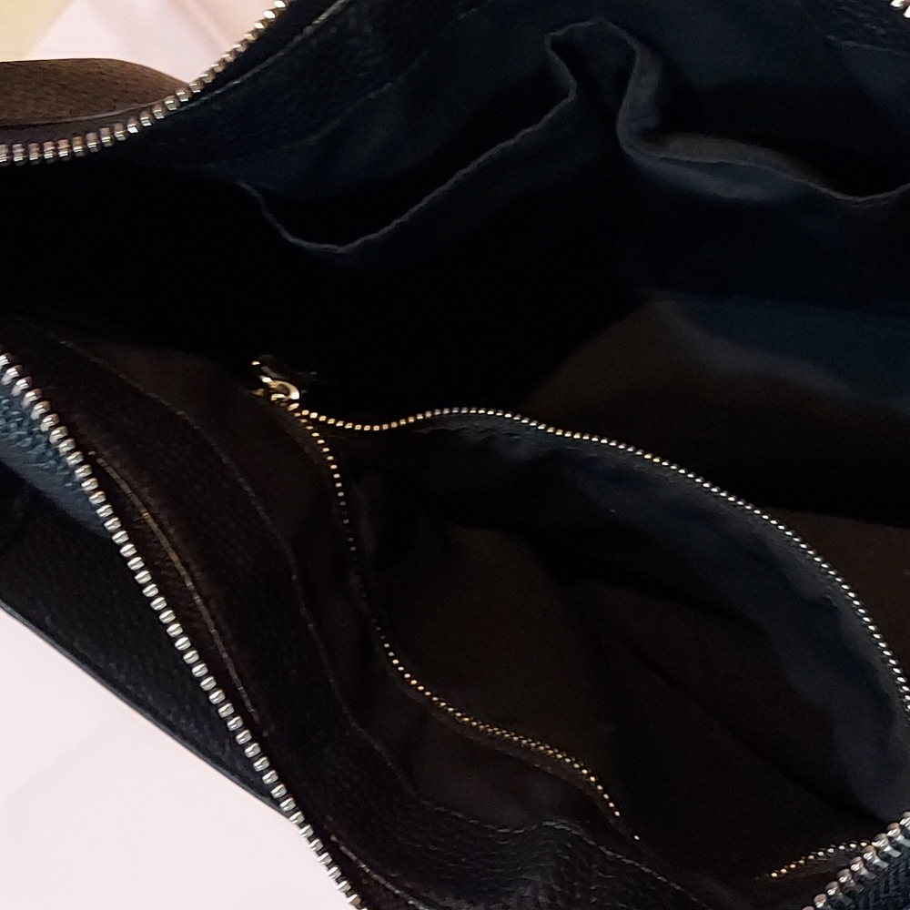 Marc Jacobs Handbag - Picture 7 of 7